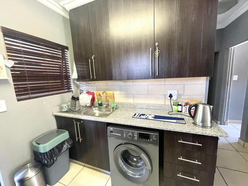 To Let 2 Bedroom Property for Rent in Die Bult North West